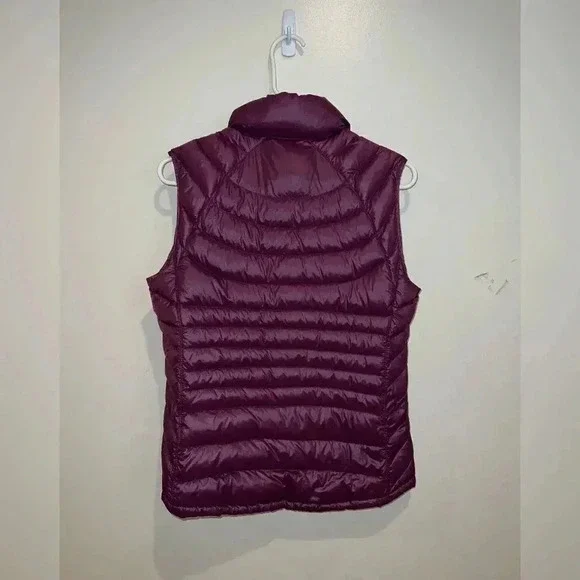 Bernardo Goose Down Puffer Vest - Picture 4 of 4